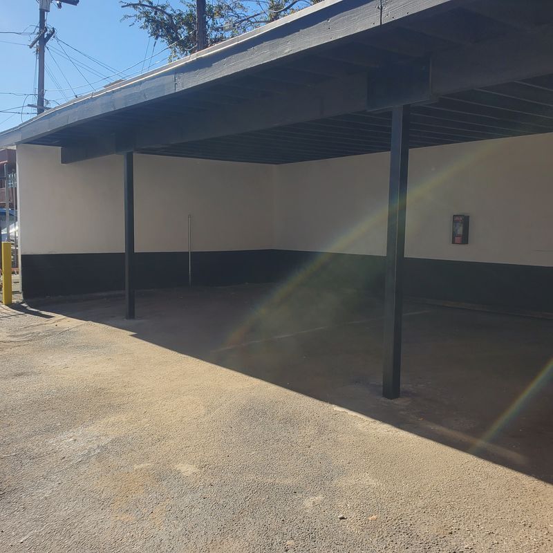 Building Photo - 7119 Mountain View Ave