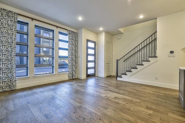 Building Photo - 8080 Ingram Dr