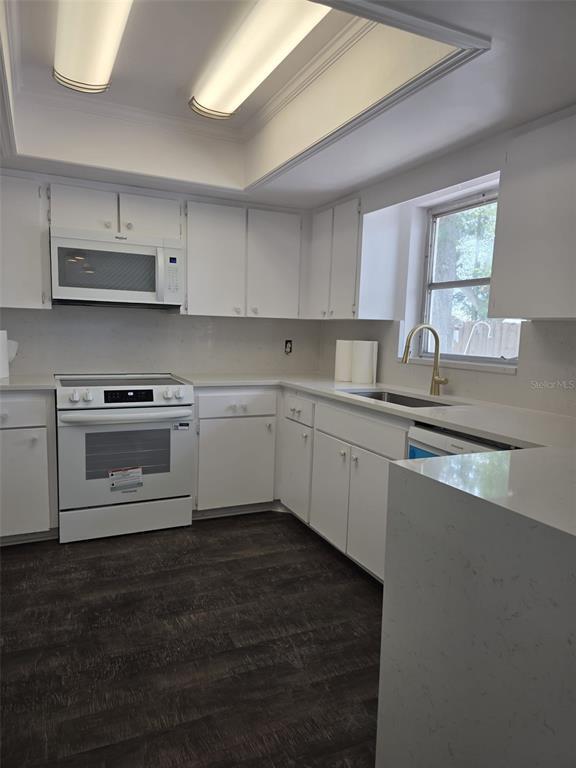 Building Photo - 5210 Dr M.L.K. Jr St N