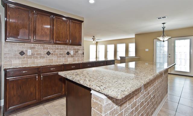 Building Photo - 318 Kissimmee Dr