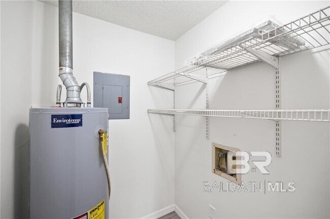 Building Photo - 4838 McCrary Rd