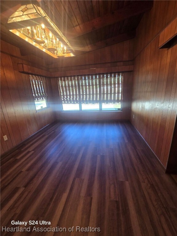 Building Photo - 3505 Golfview Rd