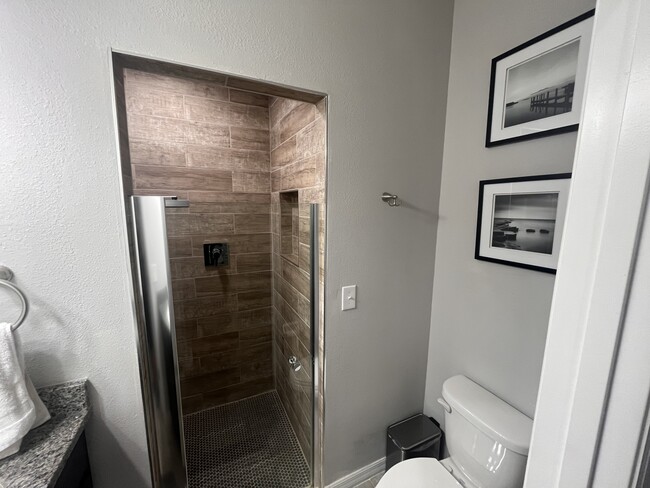 Building Photo - 32848 Sand Creek Dr