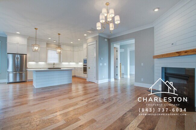 Building Photo - 1636 Juliana St