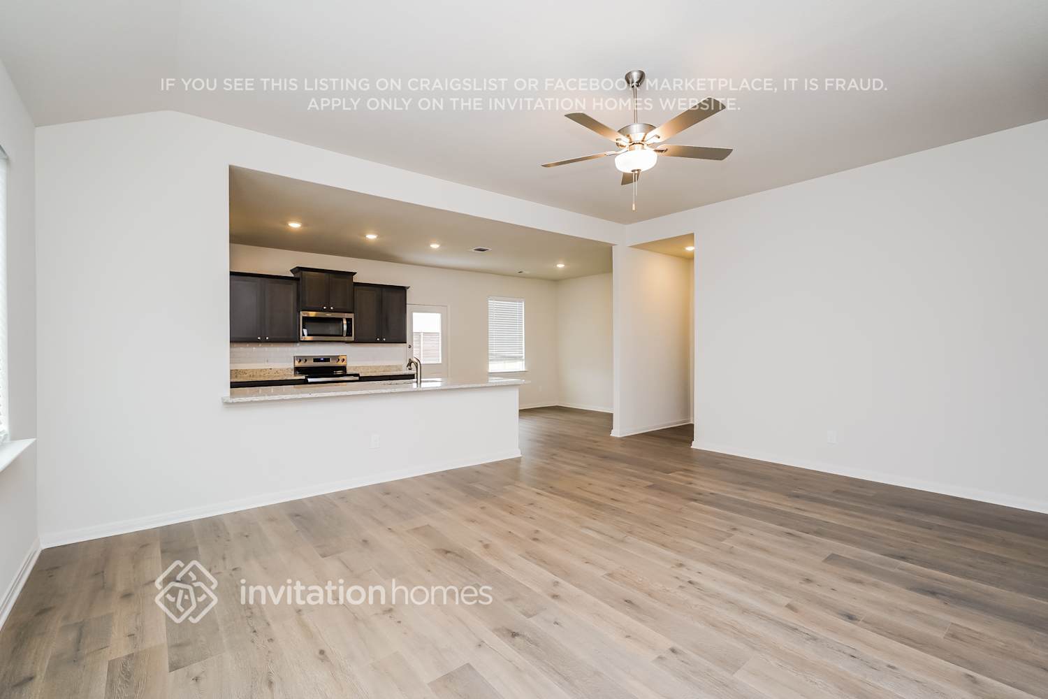 Building Photo - 10033 Pilot Pl