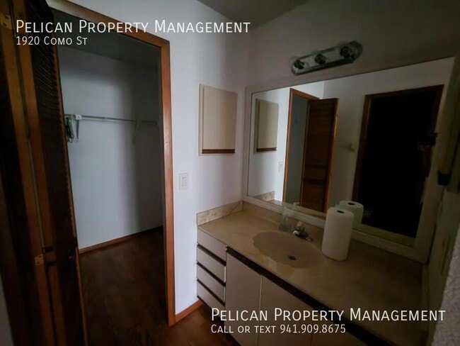 Building Photo - 1920 Como St