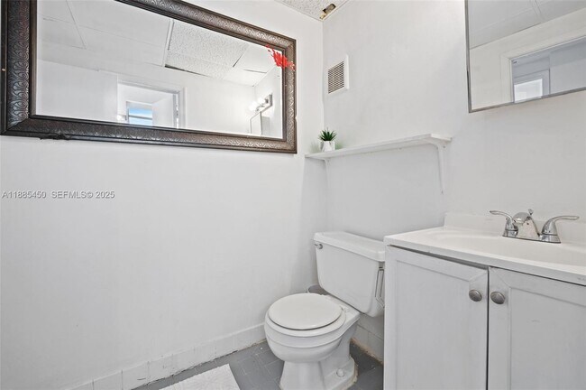 Building Photo - 1200 Euclid Ave