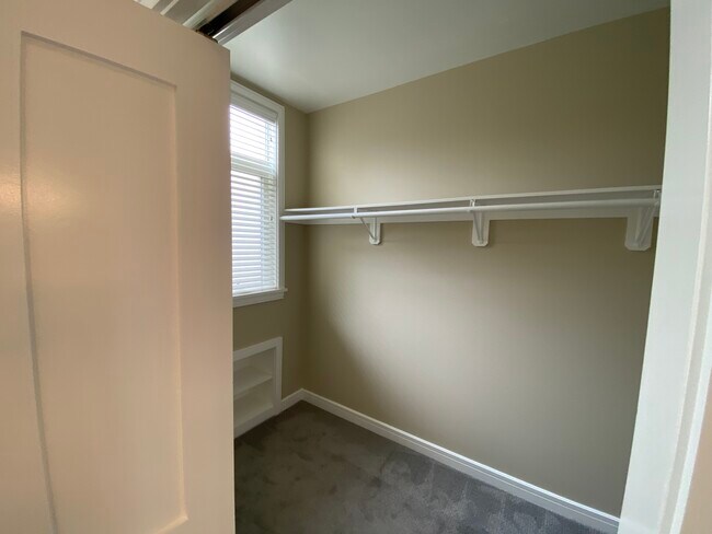 Master bedroom walk-in closet - 1804 10th St