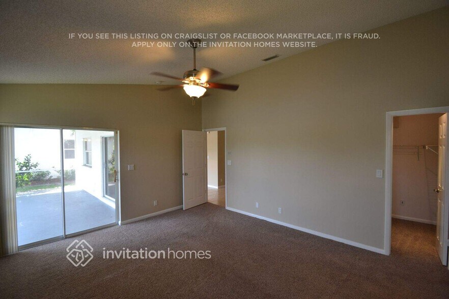 Building Photo - 10320 NW 48th Ct