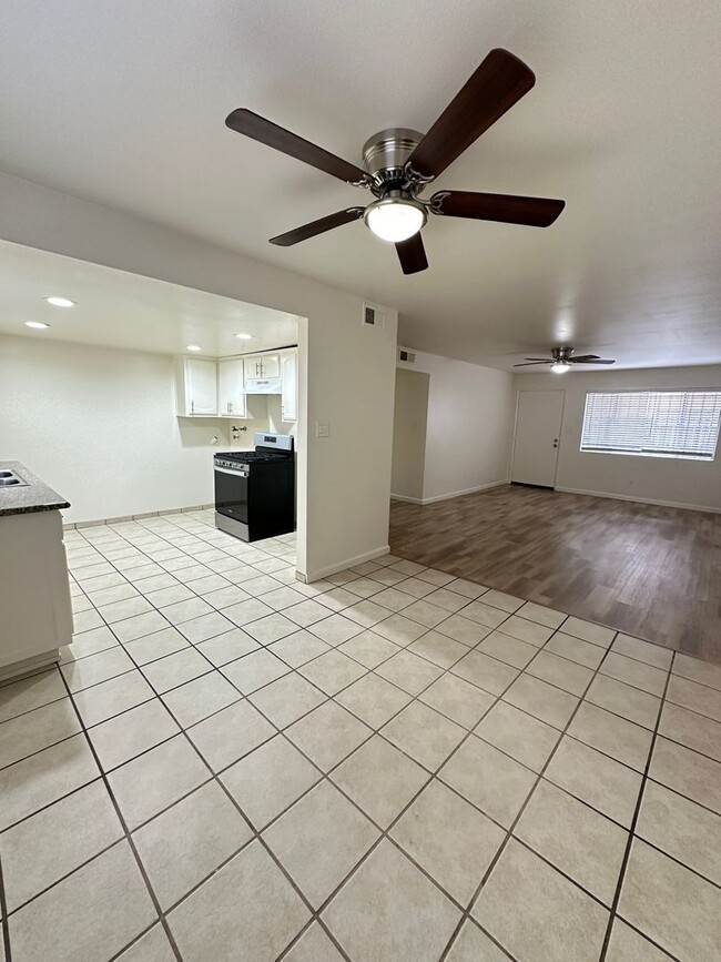 Building Photo - Lower Level Rose Park 3 Bedroom Apt With P...