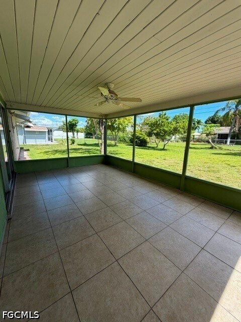 Building Photo - 922 SE 26th Terrace