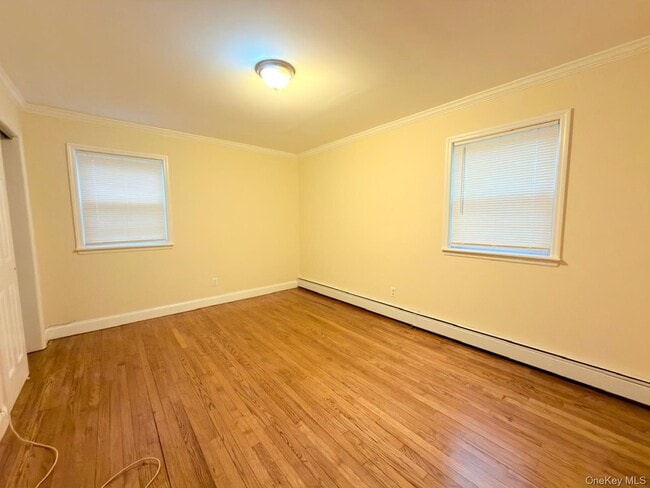 Building Photo - 35 N 16th St