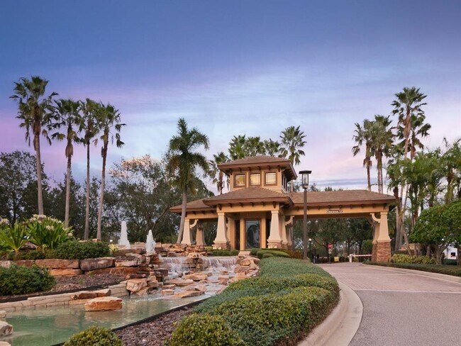 Building Photo - 5011 Sandy Brook Cir