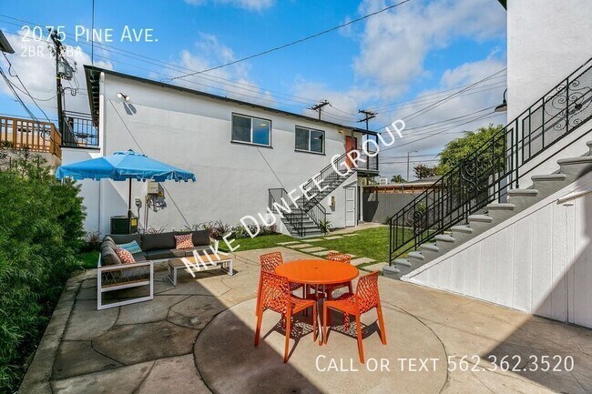 Building Photo - 2075 Pine Ave