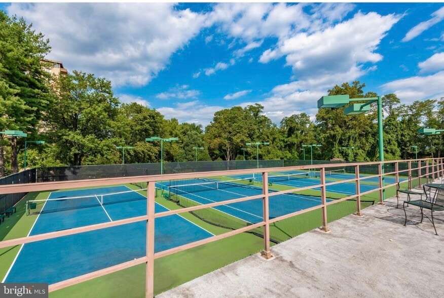 Building Photo - 5225 Pooks Hill Rd