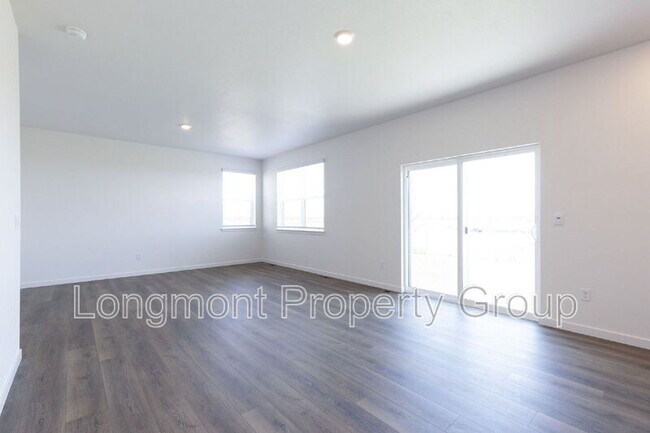 Building Photo - 4206 Sandstone Dr