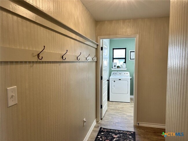 Building Photo - 2611 Bolzano Trl