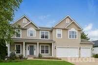 Building Photo - 742 Chancellorsville Dr