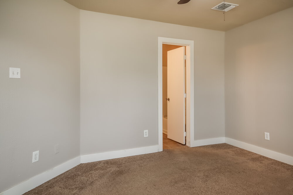 Building Photo - 7431 Leightonfield Ct