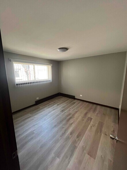 Building Photo - 643 Jeffery Ave