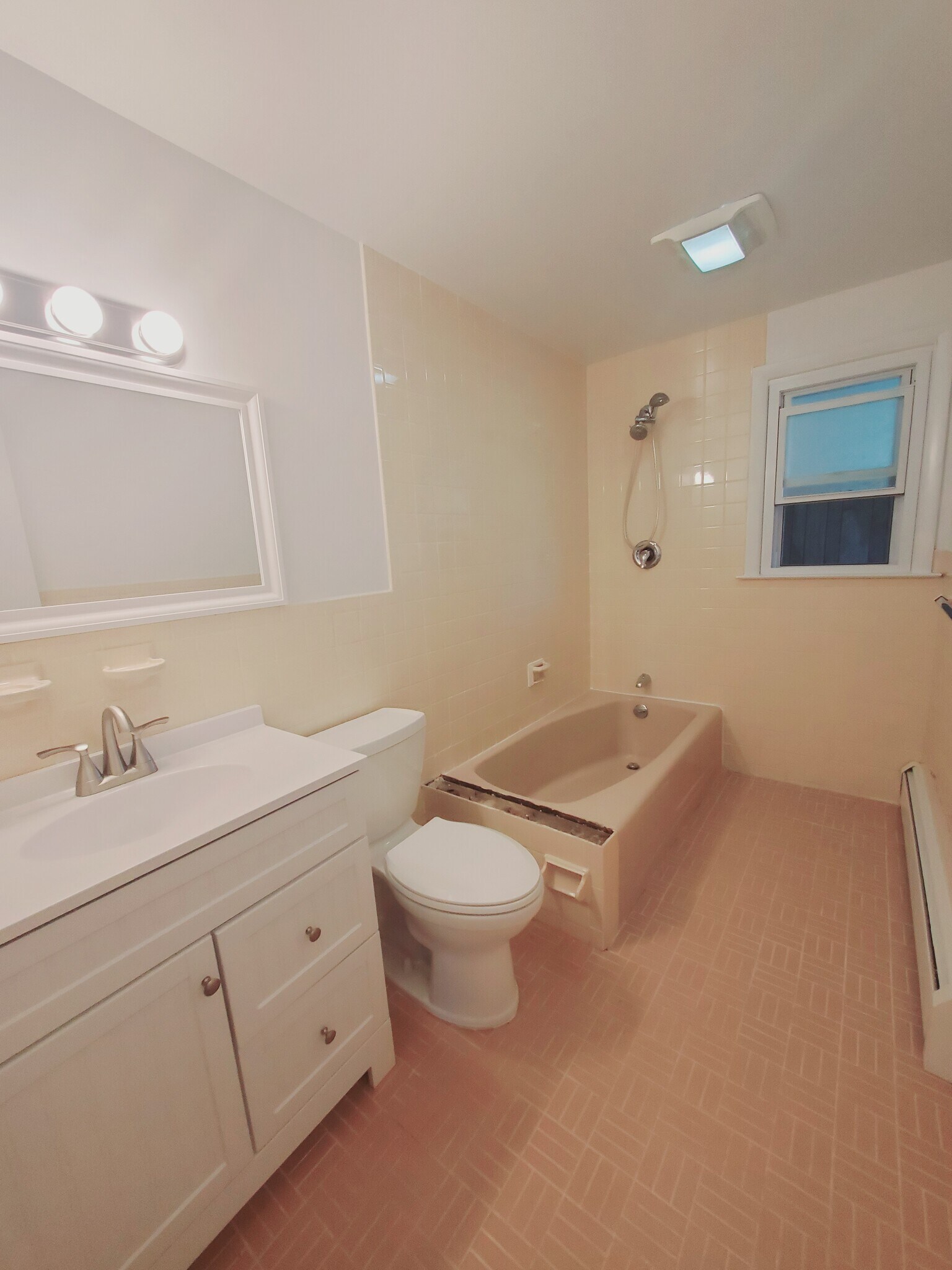 Building Photo - 36 Burwood Ave