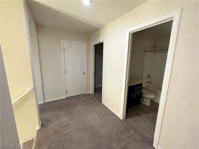 Building Photo - 7063 Claythorn Rd