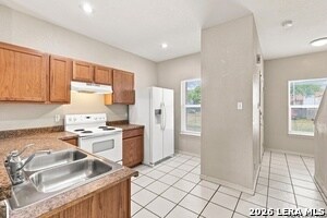 Building Photo - 4614 Swann Ln