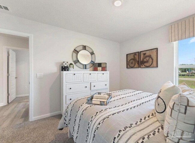 Building Photo - 5856 Belmont Stakes Rd