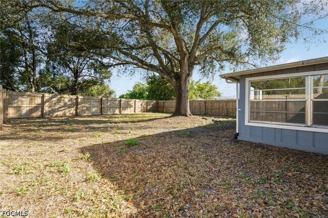 Building Photo - 100 Contee Dr