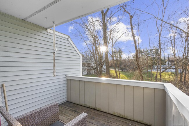Building Photo - 207 Misty Meadow Ln