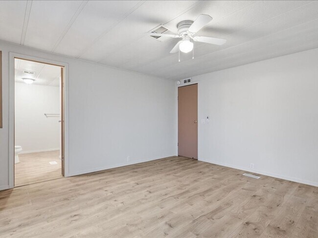 Building Photo - 6124 W Tucson Estates Pkwy