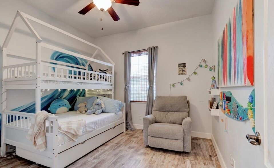 Building Photo - 6204 Morning Dr