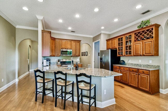 Building Photo - 2804 N Munro St