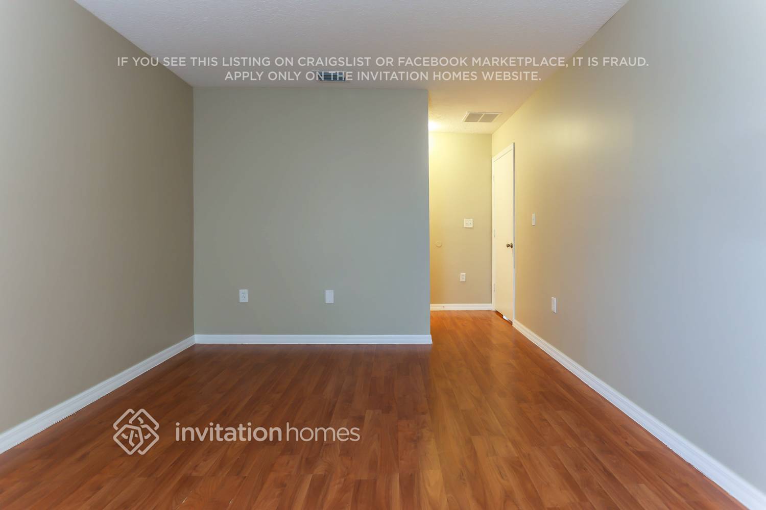 Building Photo - 5927 SW 163rd Ave