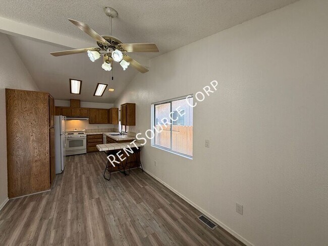 Building Photo - 14229 Winchester Dr