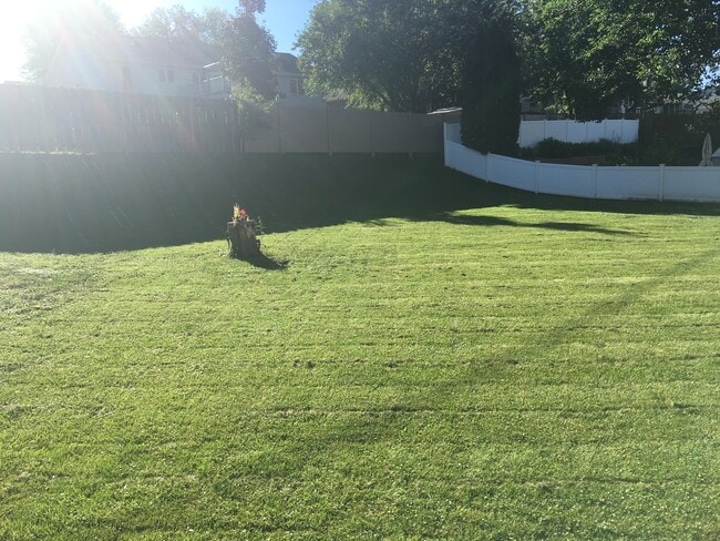 Building Photo - 4409 N Pine St