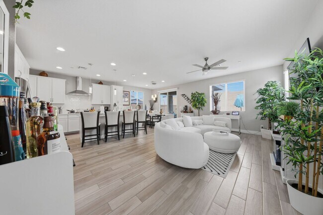 Building Photo - Elevated Living in Cadence – Model-Quality 3-Bedroom Home in Henderson’s Premier Master-Planned C...