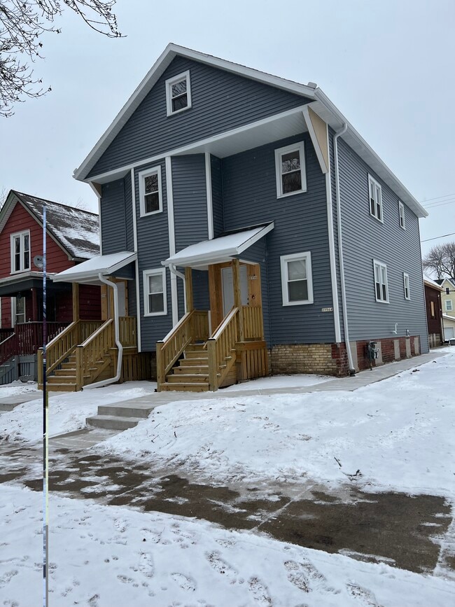 Building Photo - 2758 N Booth St