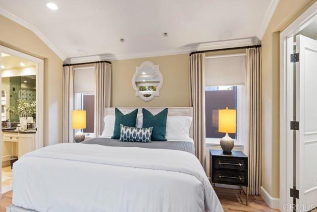 Building Photo - 8405 El Paseo Grande