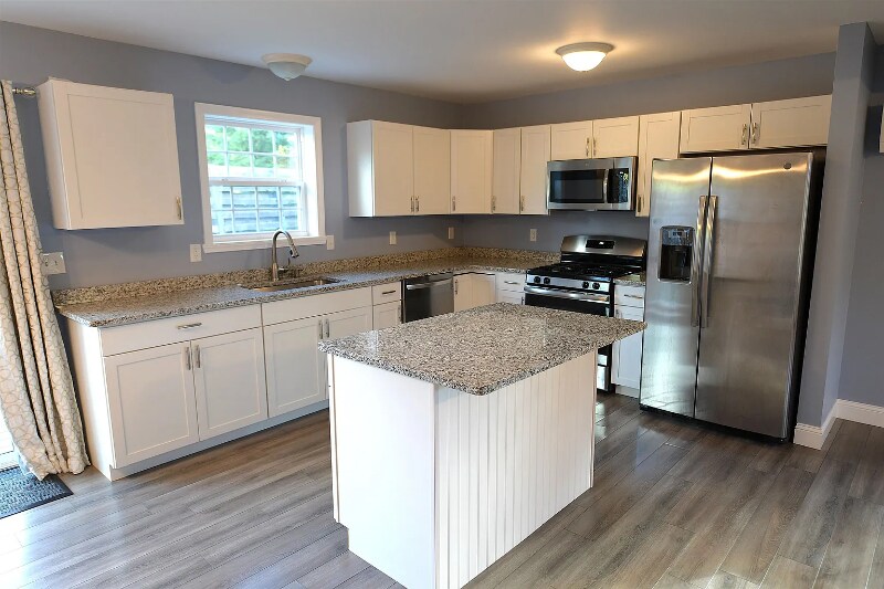 Building Photo - 55 Apple Blossom Rd