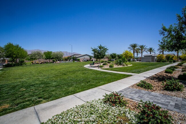 Building Photo - Beautiful Home in Valley Vista Available S...