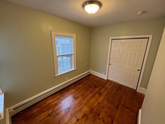 Building Photo - 44 Charnock St