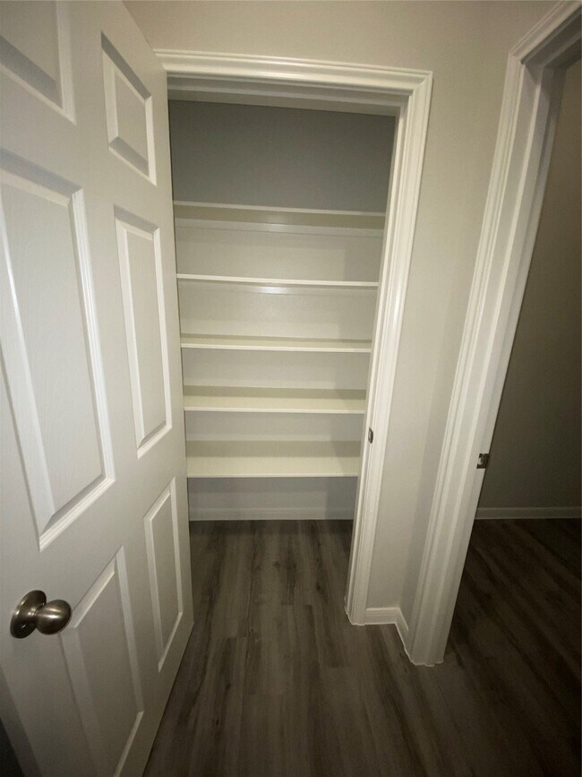 Building Photo - 21807 Barred Owl Dr