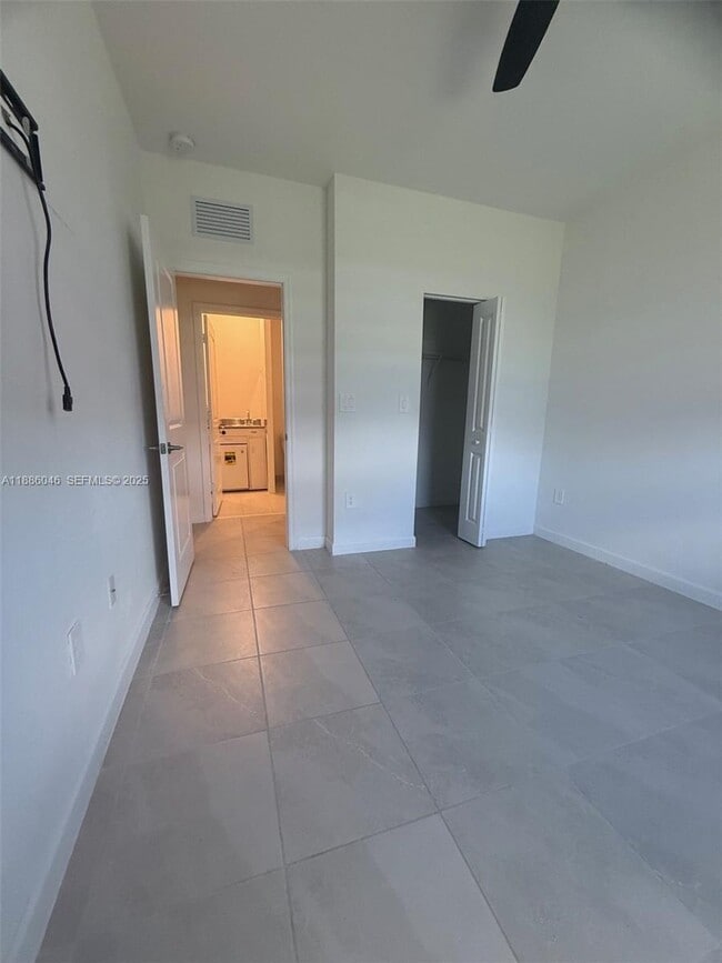 Building Photo - 11859 SW 241st St