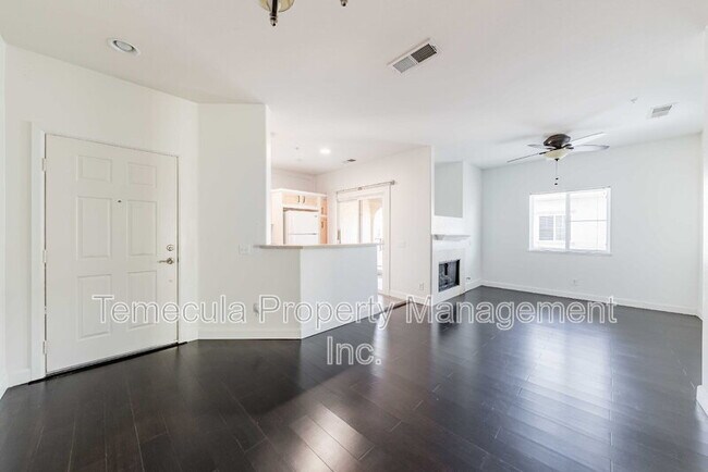 Building Photo - 26352 Arboretum Way