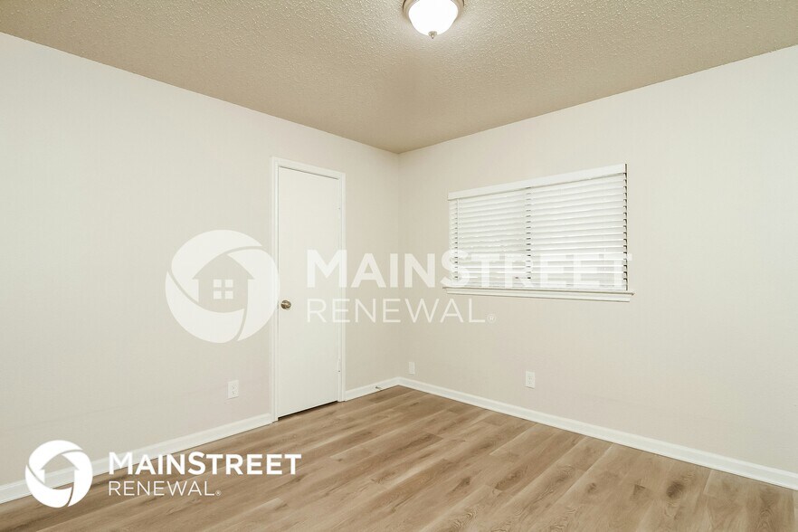 Building Photo - 8182 Cheryl Meadow Dr