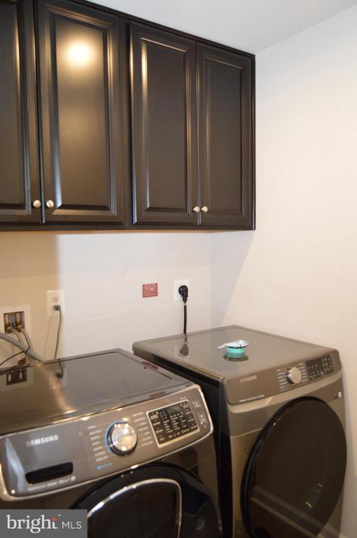 Building Photo - 5520 Ivy Hill Dr