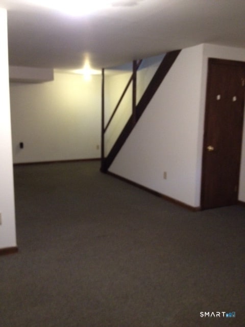 Building Photo - 235 Red Oak Ln