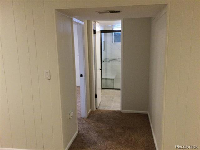 Building Photo - 1884 S Reed Ct