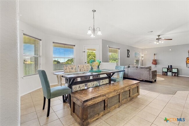 Building Photo - 5620 Birmingham Cir